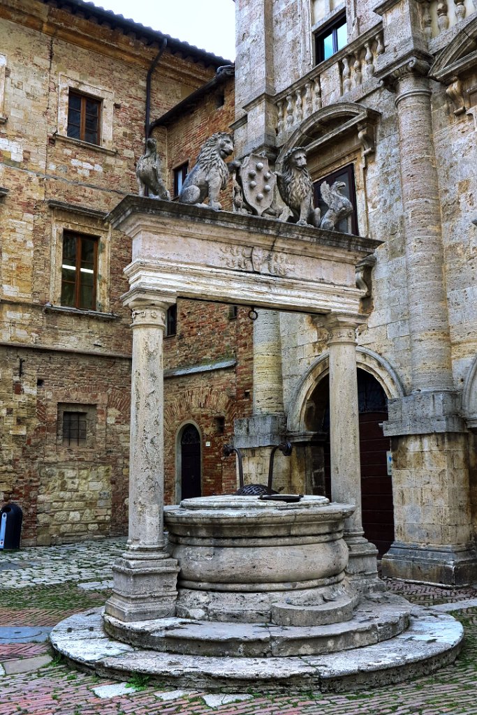 078 MONTEPULCIANO.JPG